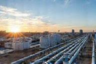 Midstream oil and gas infrastructure